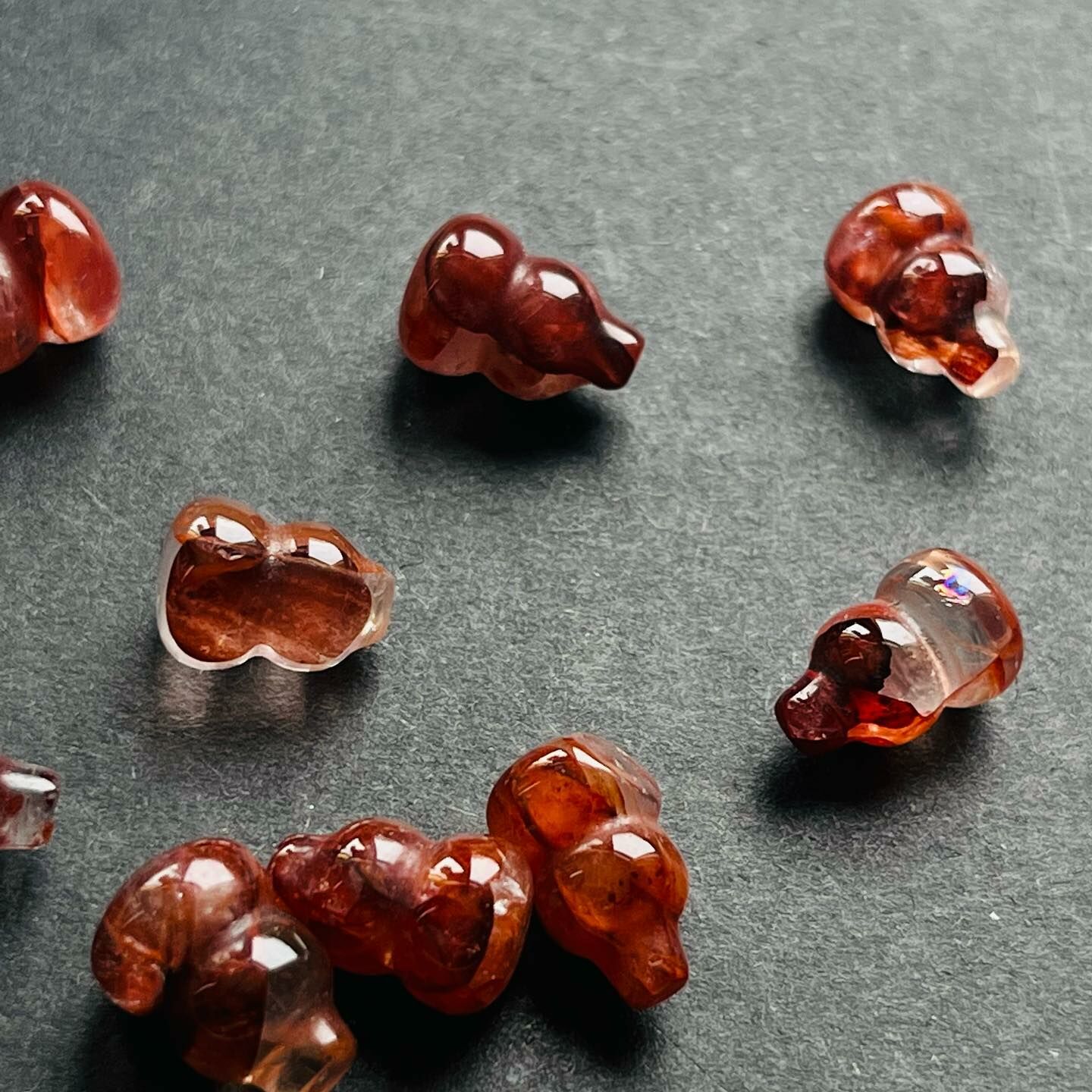 [原石] 紅膠花 水晶葫蘆