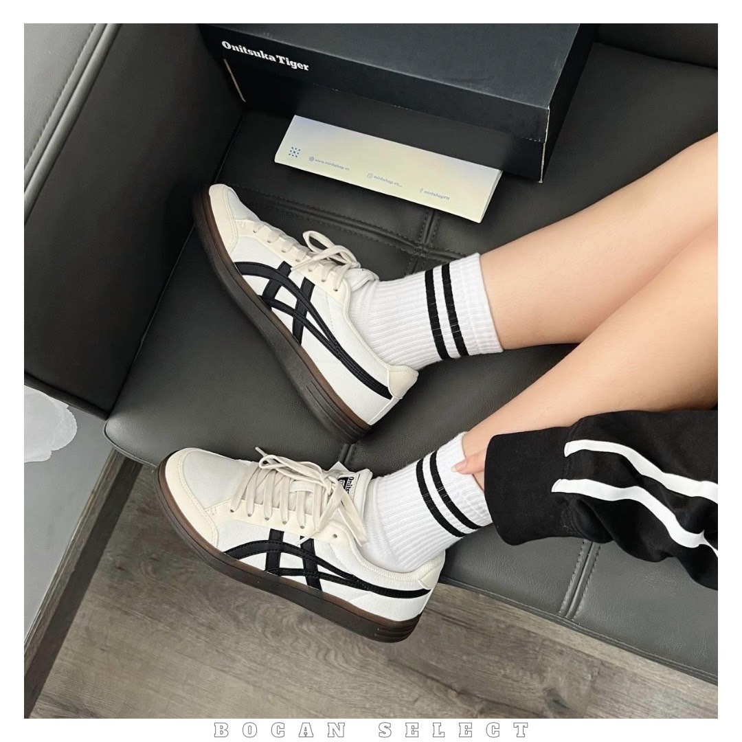 ONITSUKA TIGER 鬼塚虎 黑白焦糖 復古板鞋 男女同款