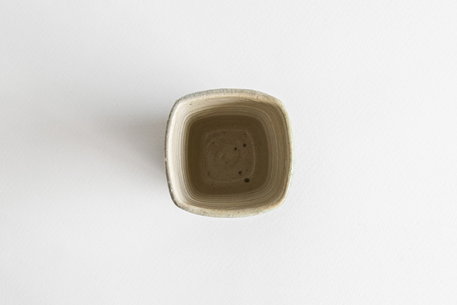 境道一 - 織部釉角杯