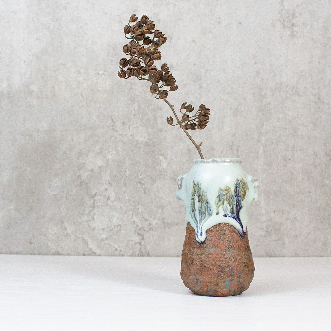 汝青飄墨半釉花瓶