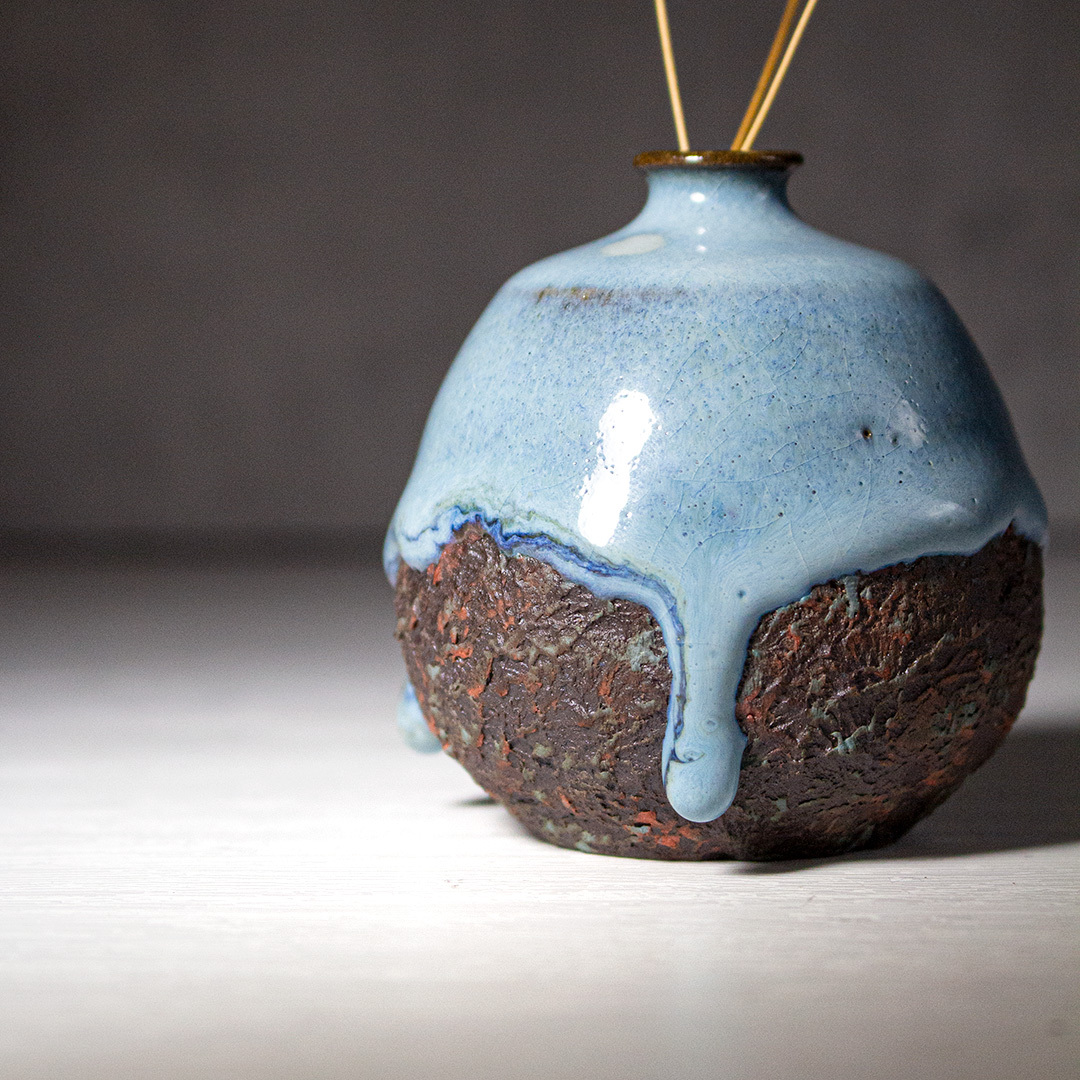 半水珠釉銅紅小花器