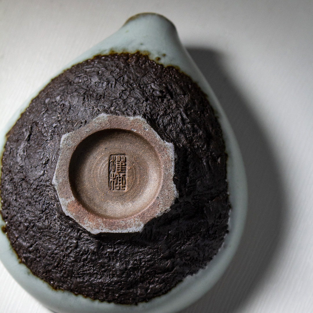 青瓷紅釉岩礦茶則