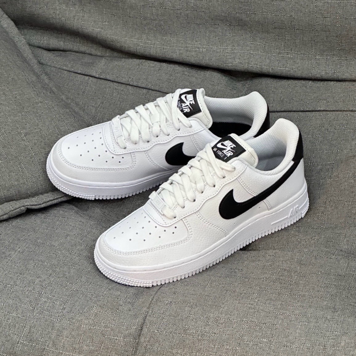 Nike AF1 Low 白黑 女款 DD8959-103