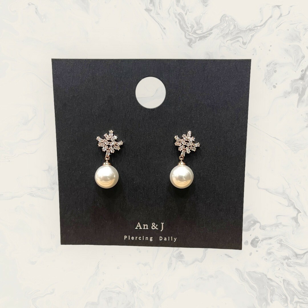 韓國直送-銀針 排列葉形鋯三瓣花吊大珍珠 鍍14K