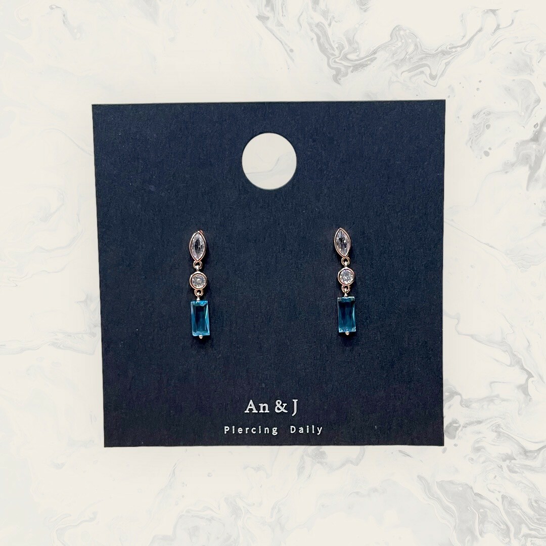 韓國直送-銀針 銀框葉形鋯吊圓包鋯吊長藍長方鋯 鍍14K