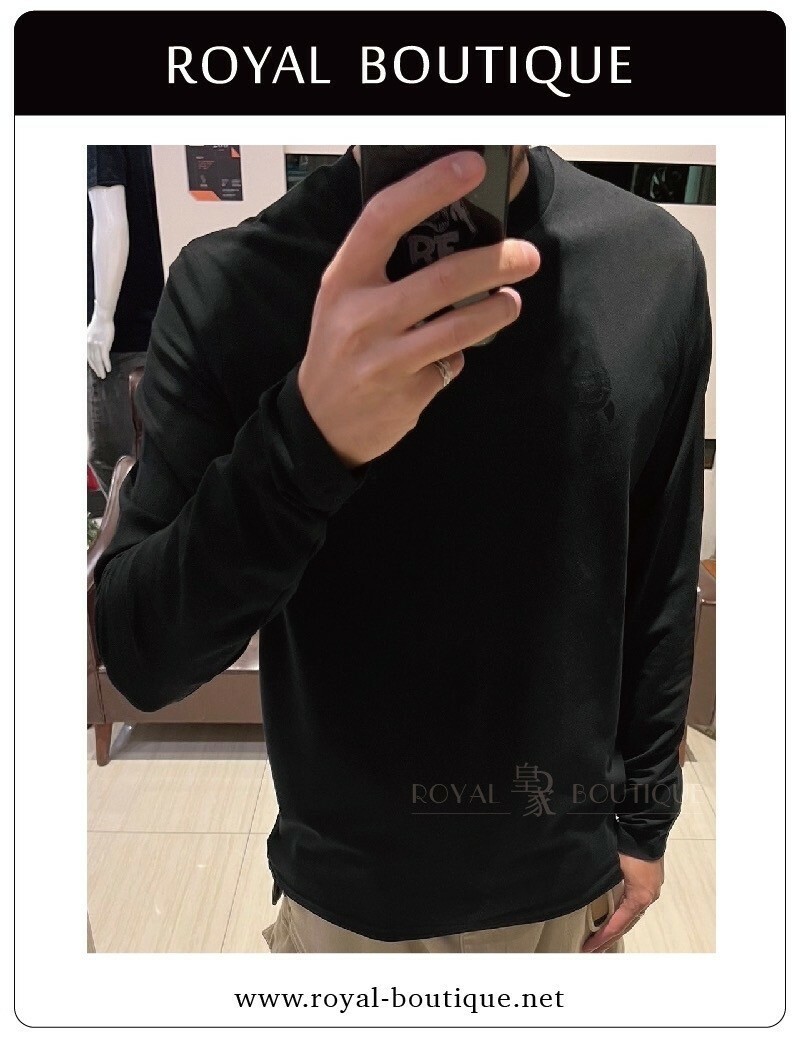 KARL LAGERFELD 卡爾 左胸同色系老佛爺小標印刷薄長T