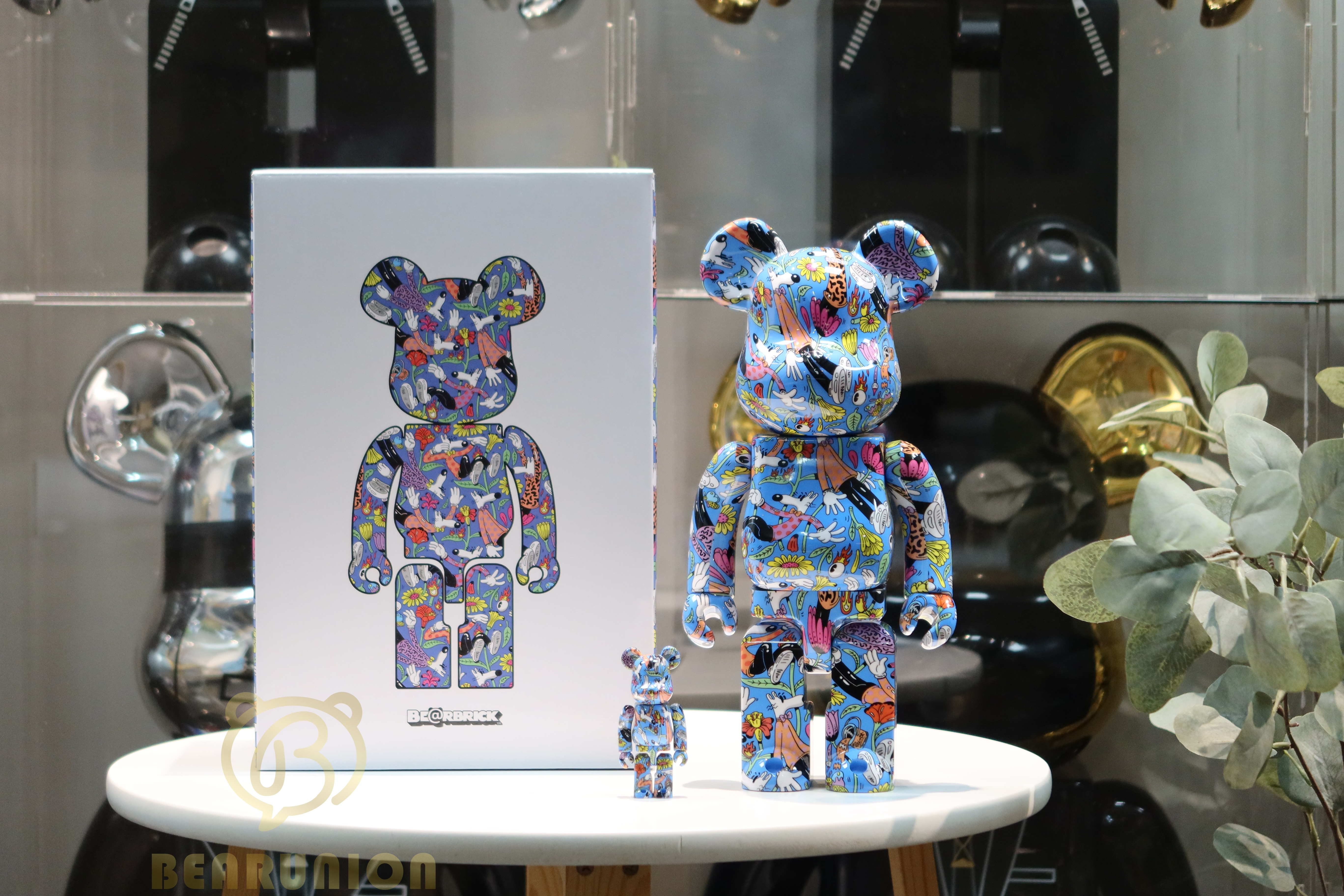🥇現貨🥇Bearbrick 400% 100% Steven Harrington