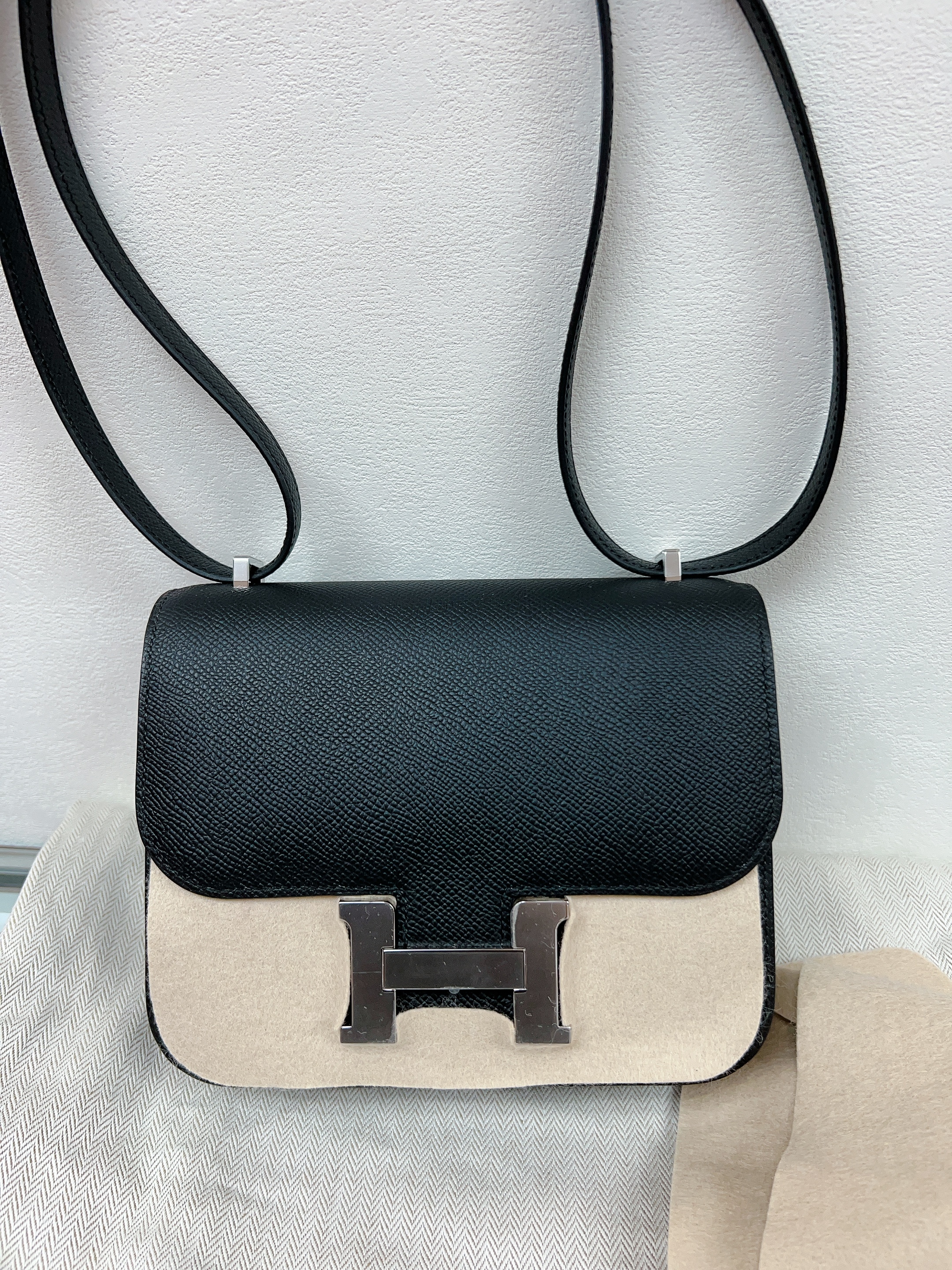 *Brand New* Hermes mini constance/ mini c/ black PHW / stamp w
