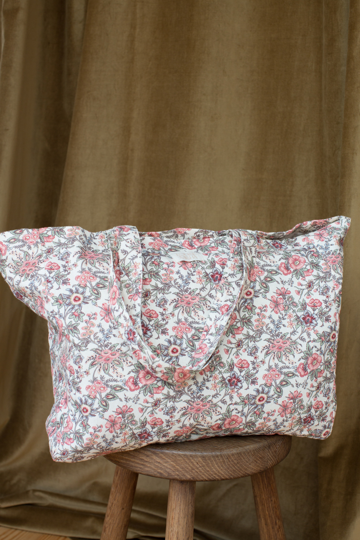 預購𓂃LOUISEMISHA│Beverly Tote Bag手提購物袋．Ivory Enchanted Fields