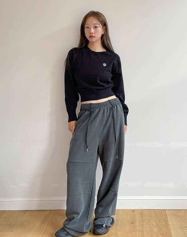 muahmuah - STITCH LOGO BASIC KNIT (BLACK)