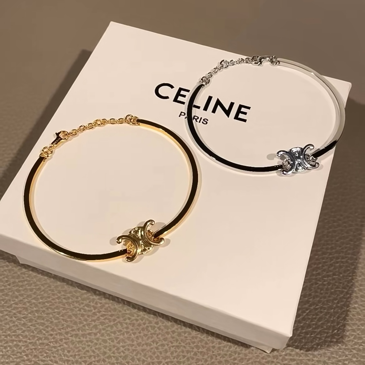 18k ce”標誌金銀凱旋門定製半鐲鍊