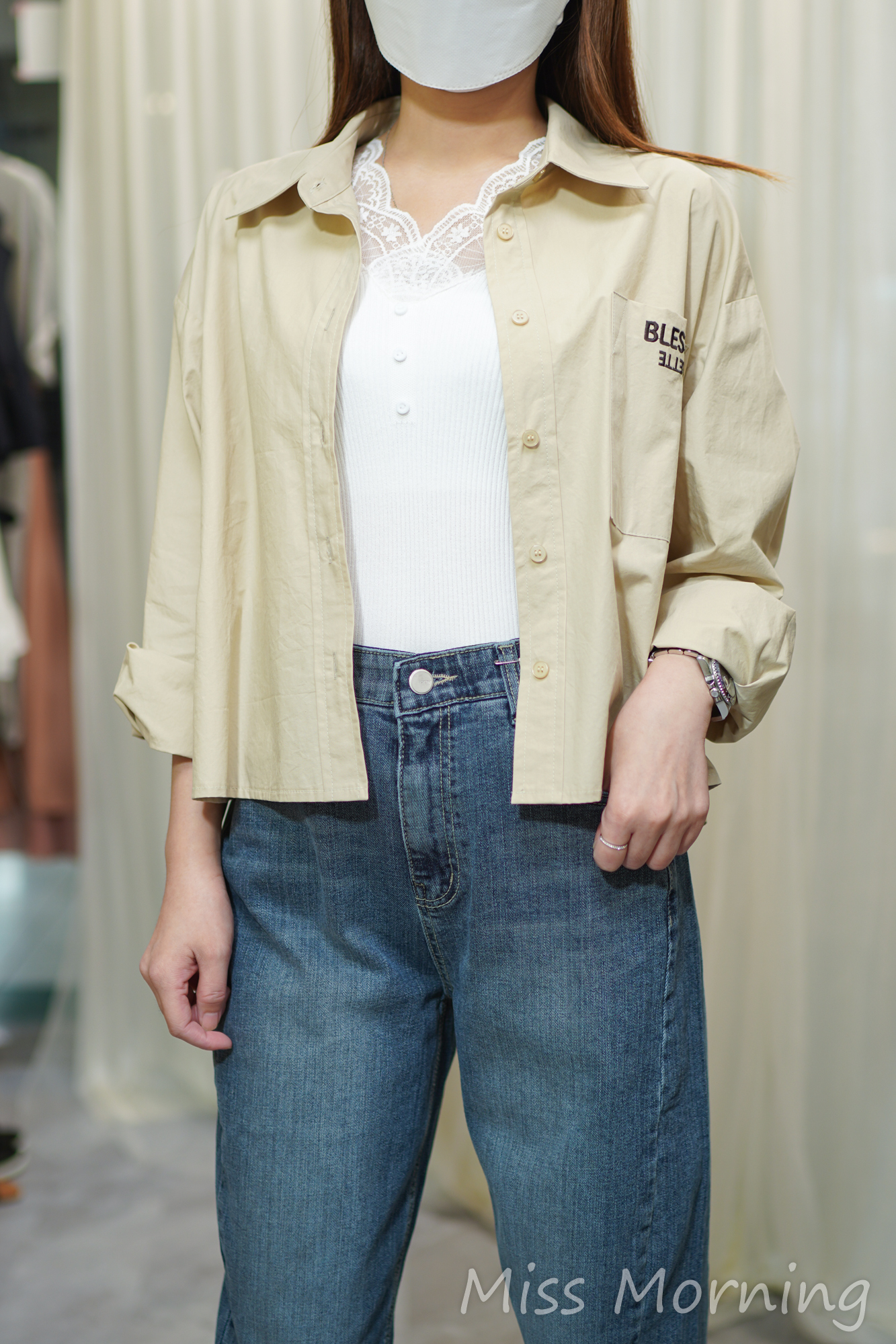 字母刺繡款上衣(14081)