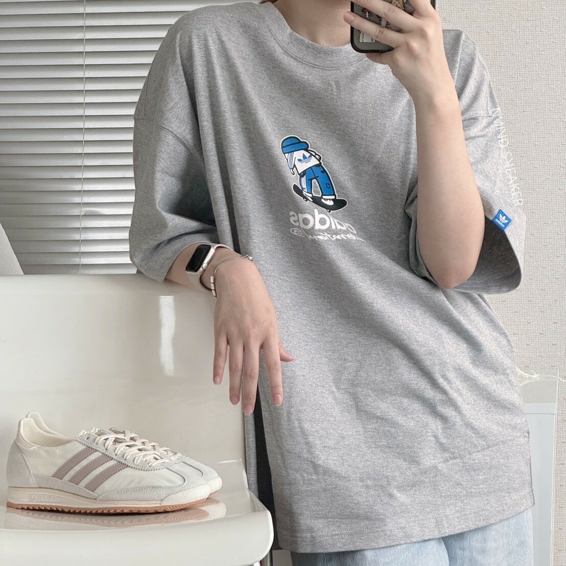 <快速出貨> Adiads 滑板塗鴉T 黑/灰