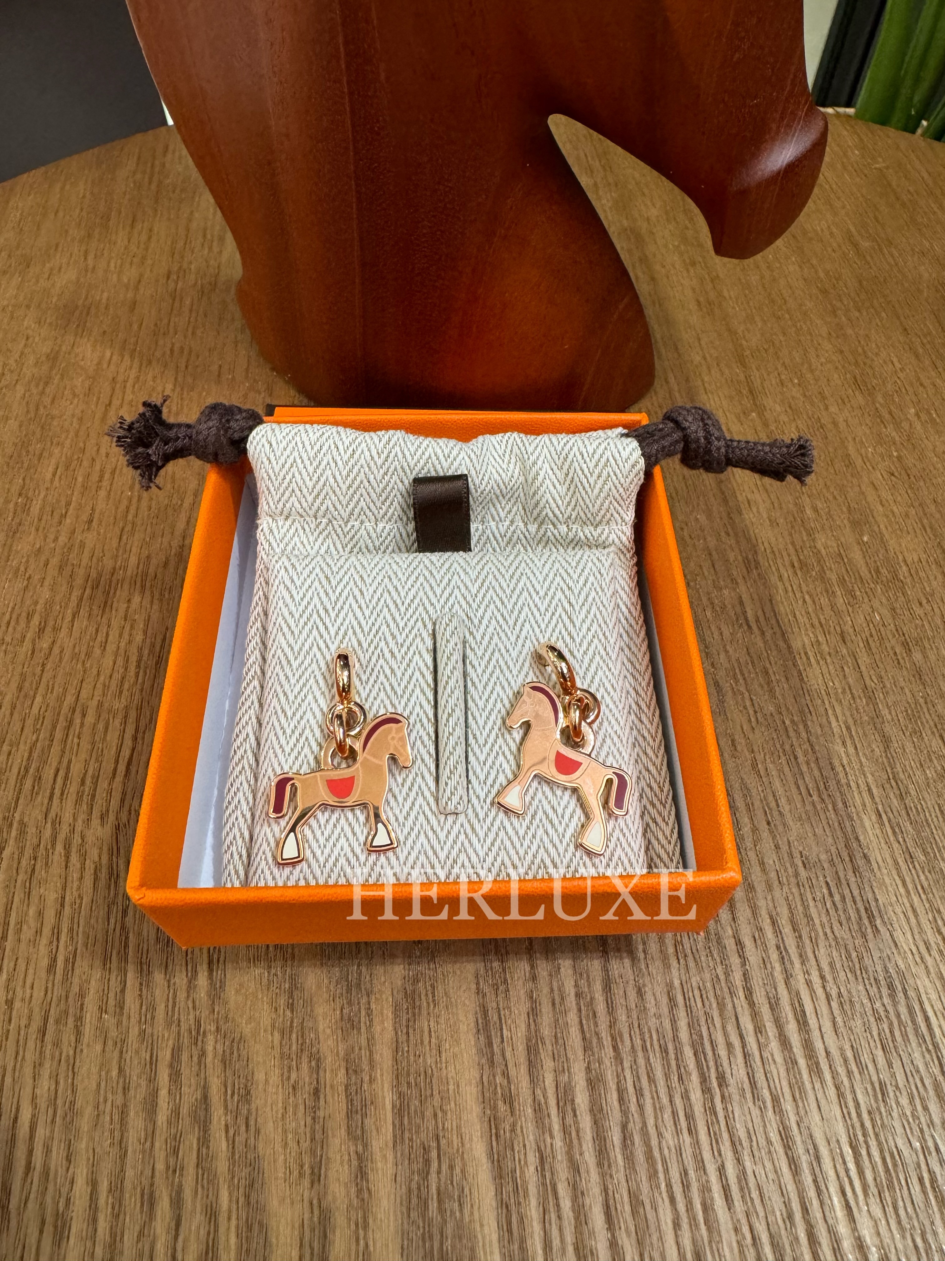Cheval earrings faubourg