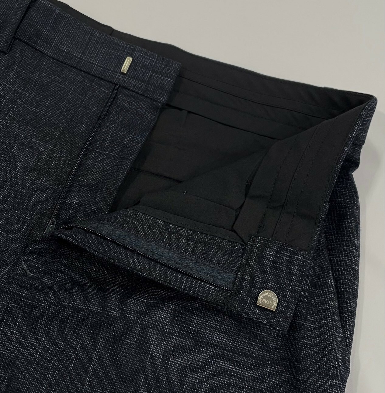 藍灰色窗格式格紋西裝褲03