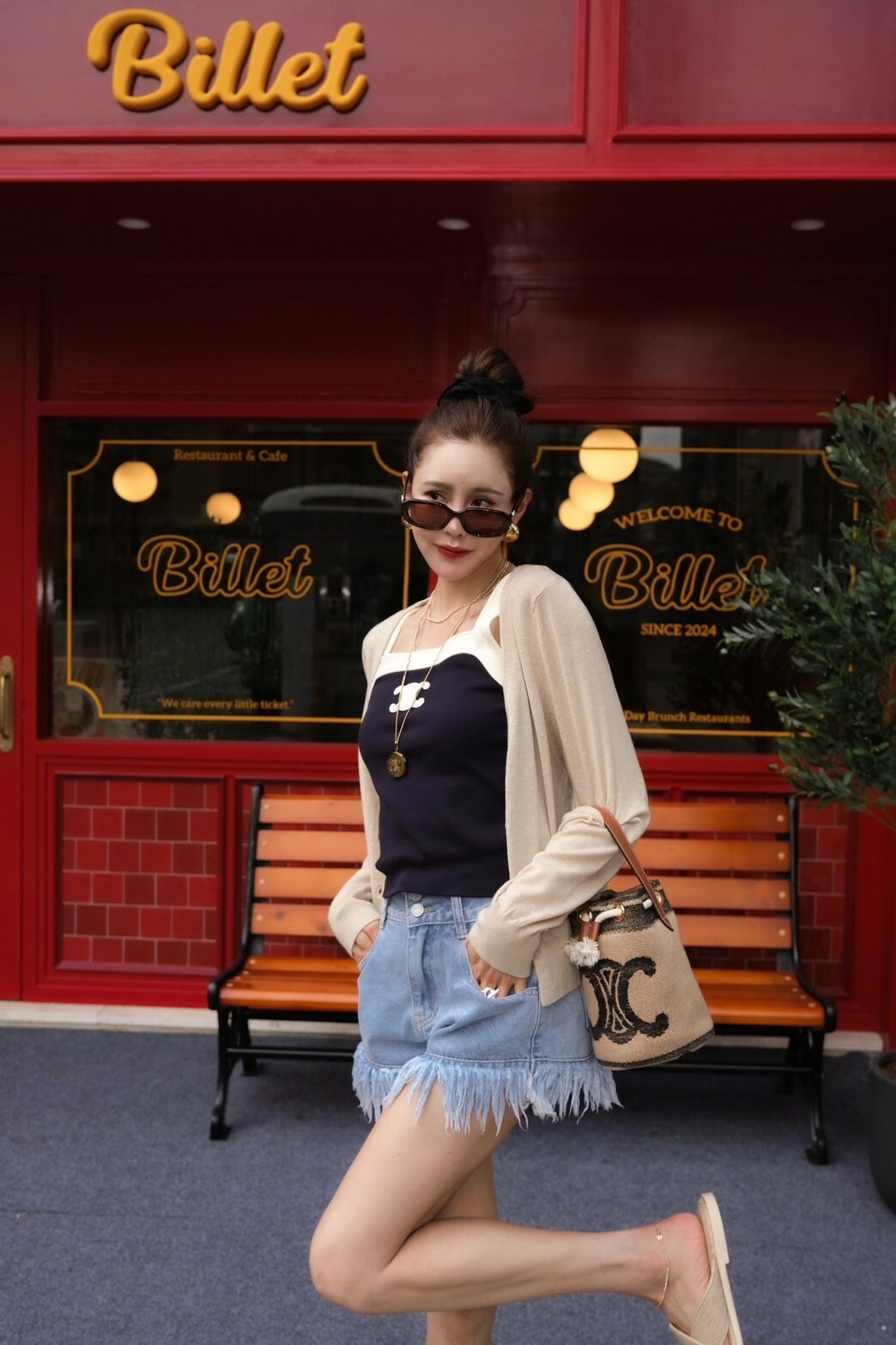 抽鬚牛仔短褲_AMISSA