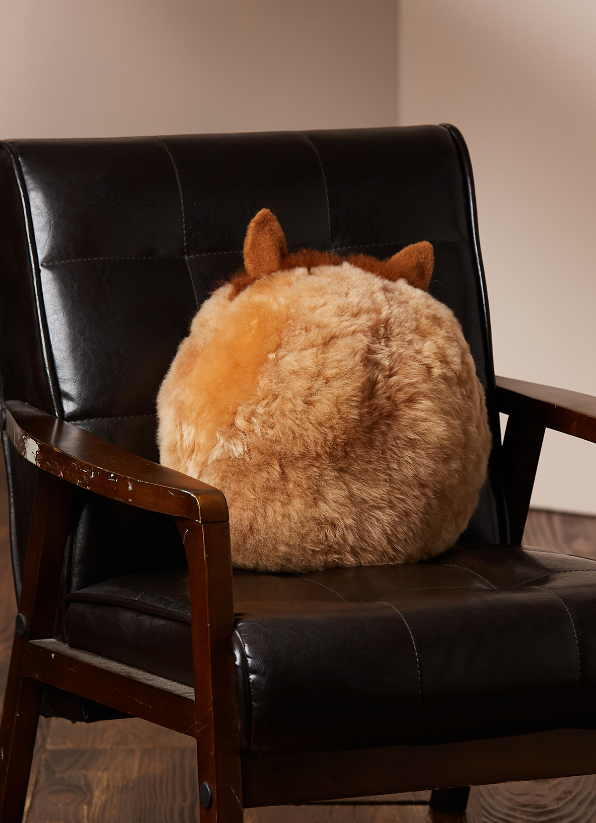 ST.MALO 秘魯工匠手工天然羊駝毛大頭羊駝抱枕-2478UC-奶茶