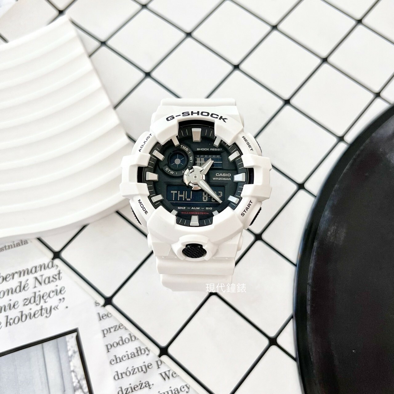 【G-SHOCK】潮流時尚耀眼運動錶GA-700-7A 53.4mm 現代鐘錶