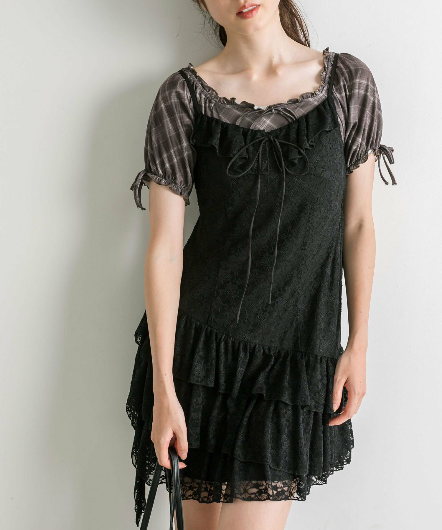 預購 - JP 格紋泡泡袖Top