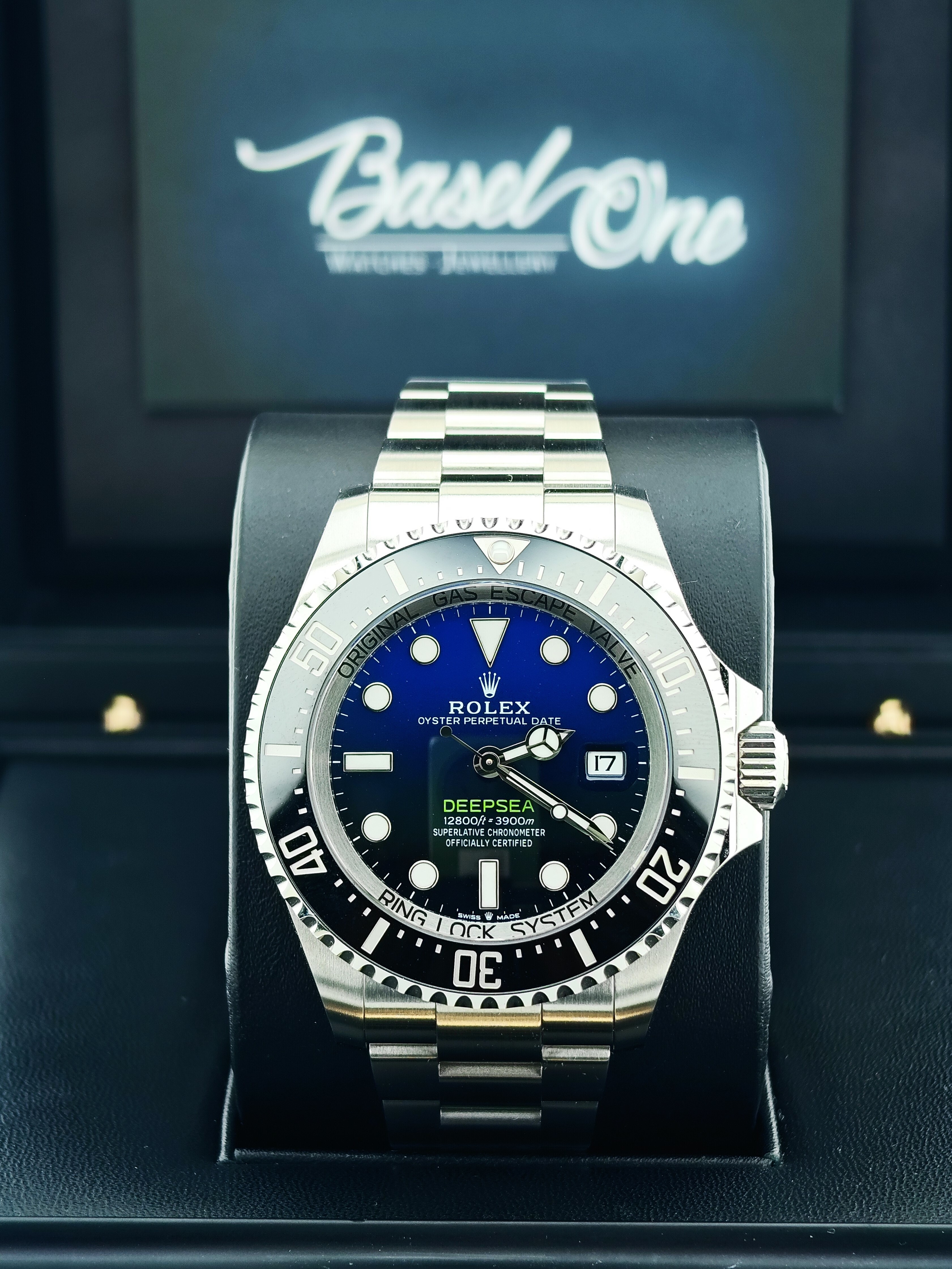 136660 ROLEX OYSTER PERPETUAL ROLEX DEEPSEA D-BLUE DIAL