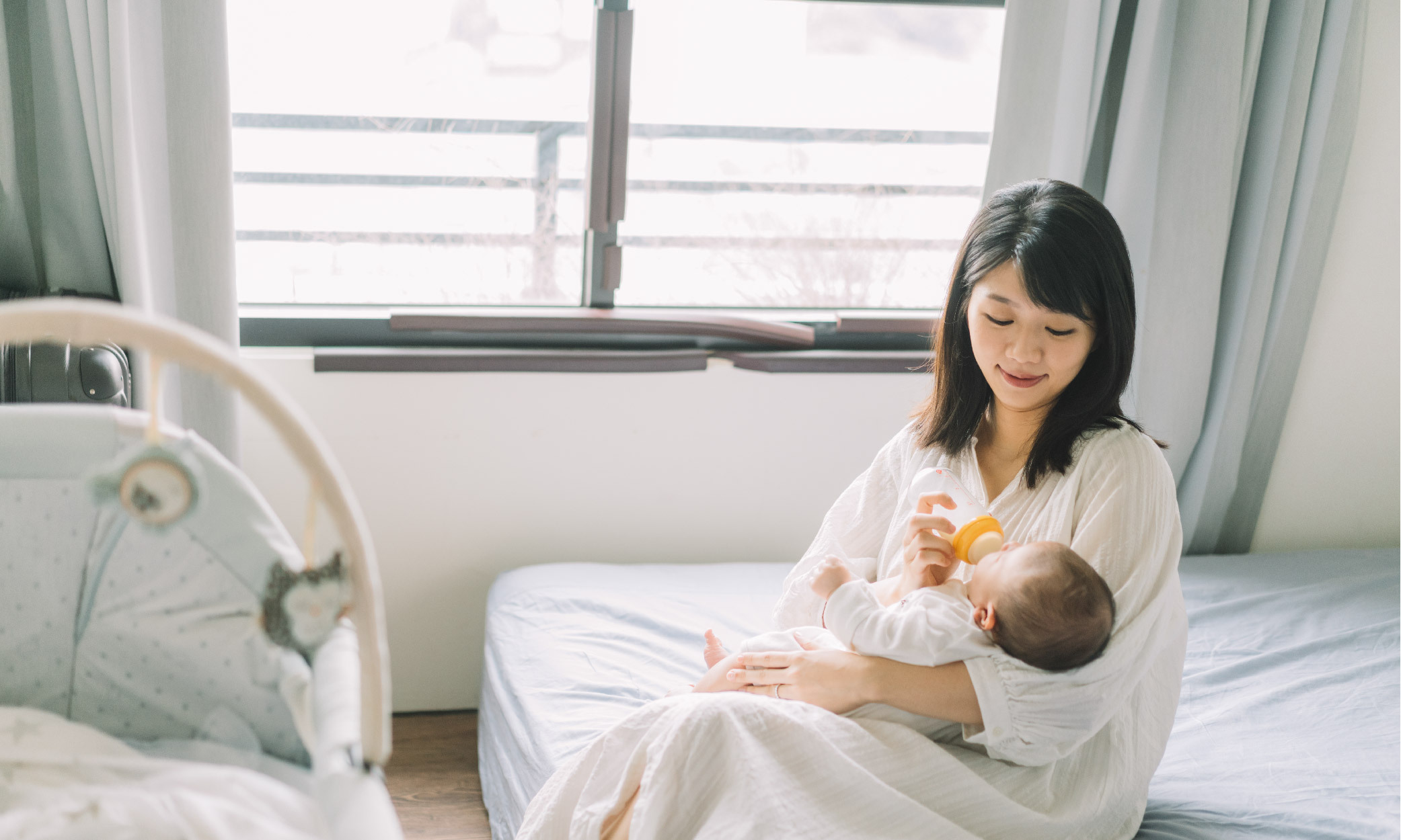 副食品吃多少取代一餐？寶寶奶量和副食品量如何掌控？