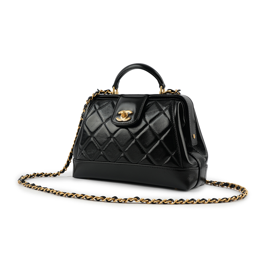 【CHANEL 】CC Logo 亮面小羊皮小款二用包/醫生包(黑色) AS4959 B16872 94305