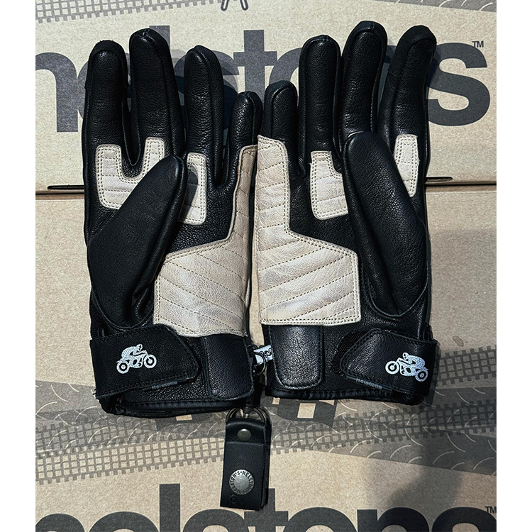 HELSTONS – JEFF / NKB