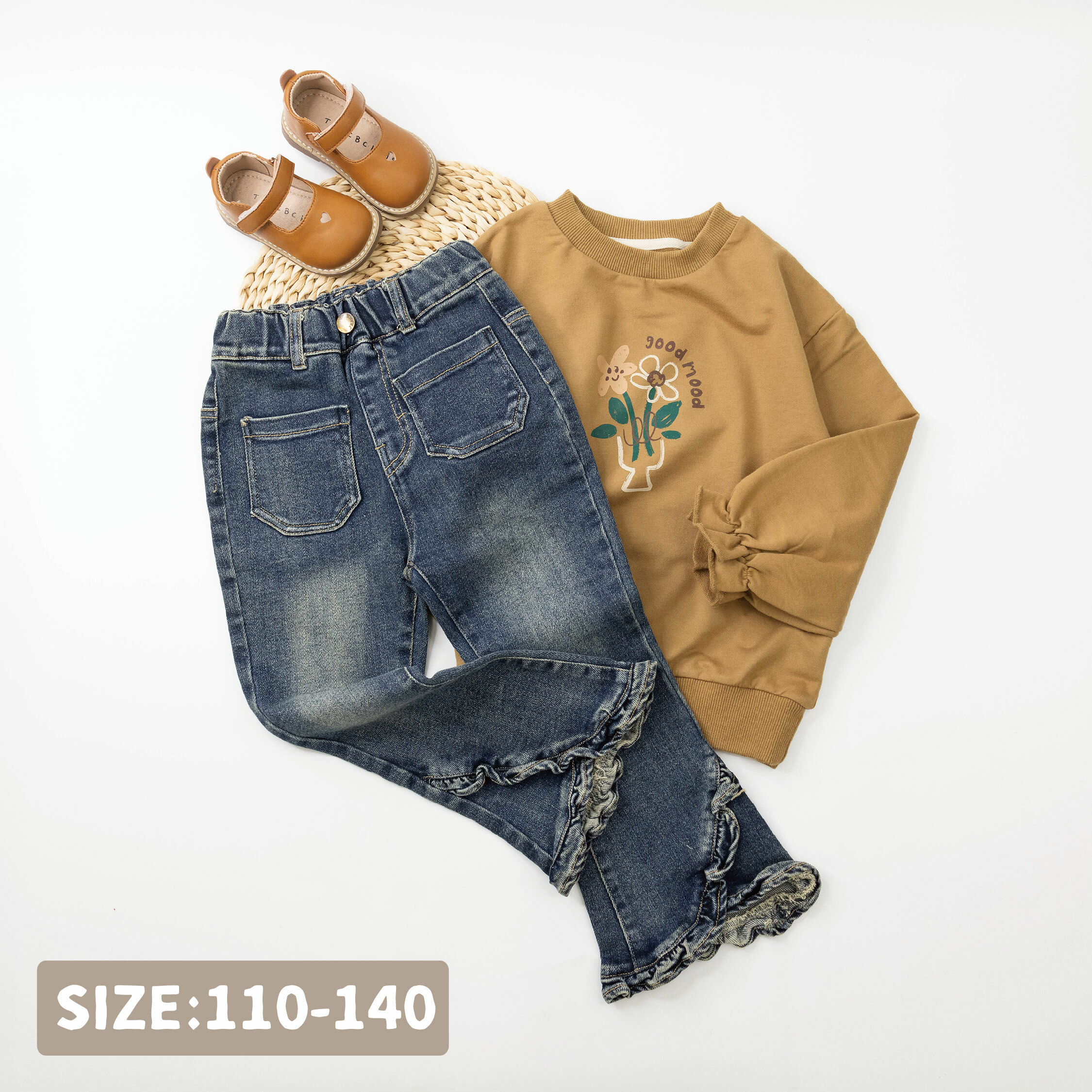 【H35777】方形口袋設計花邊喇叭牛仔褲