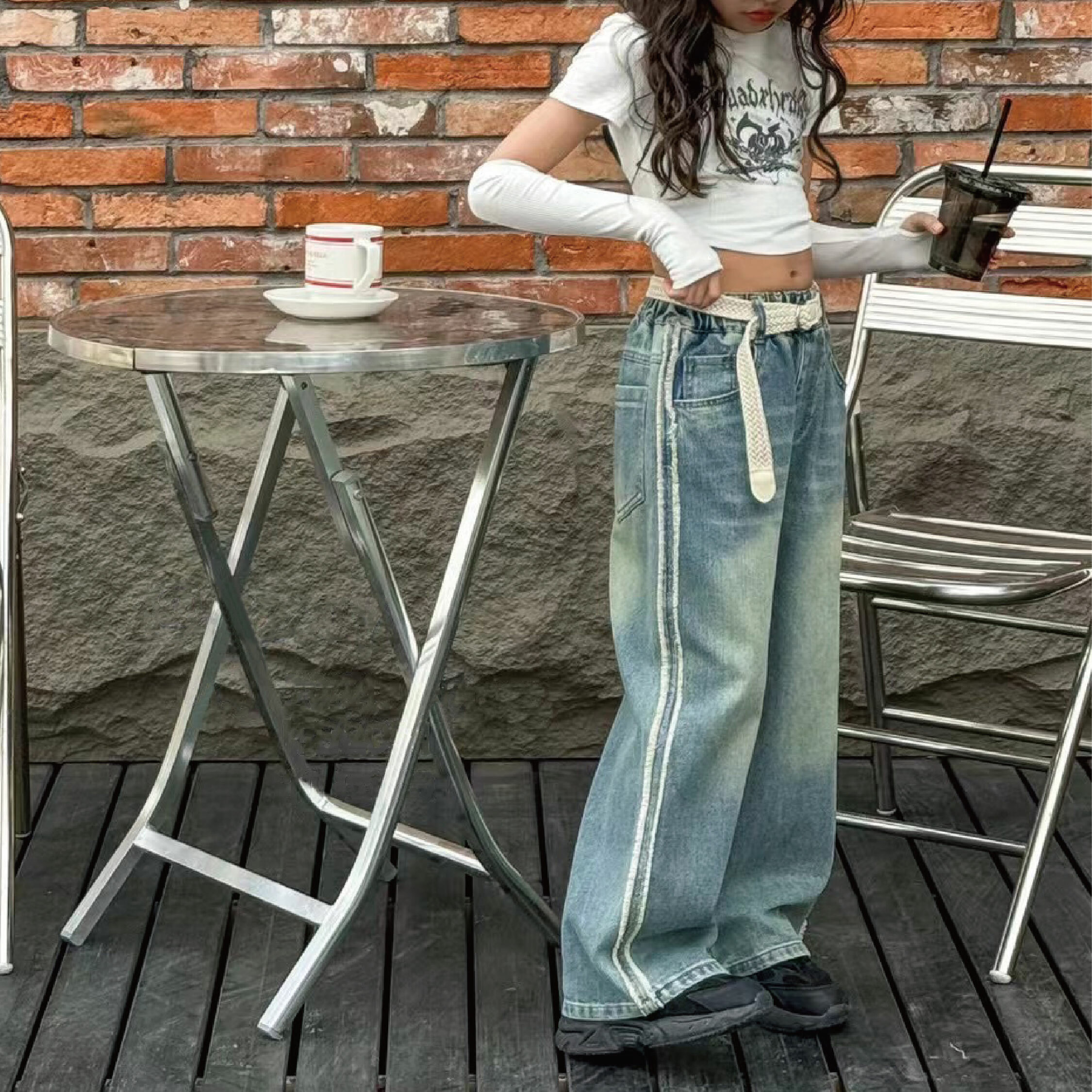 【H35774】帥氣抽鬚質感復古水洗牛仔褲