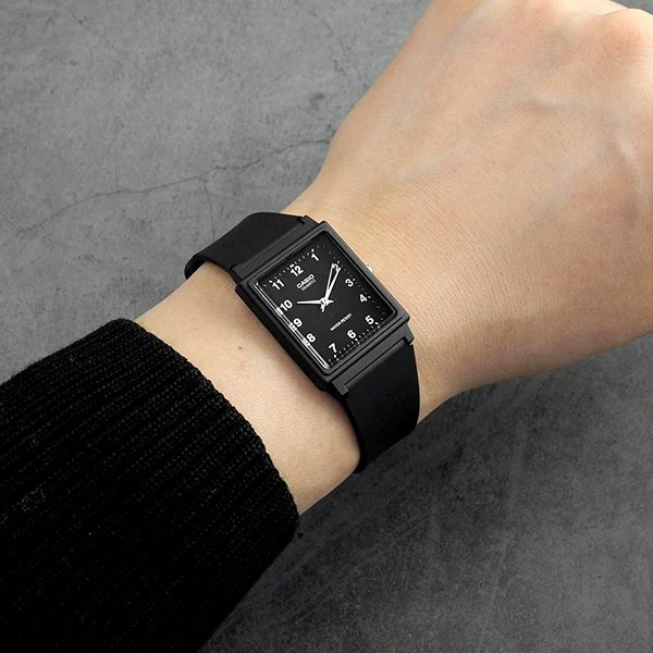 萬年鐘錶 - CASIO 卡西歐  極簡風範簡約指針錶 / 男錶 / 女錶 / 學生錶 MQ-27-1B  錶徑26.5MM