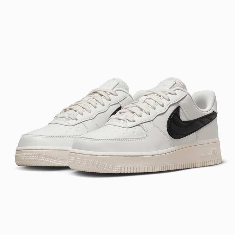 <連線代購商品>Nike Air Force 1 '07 熊貓 全白黑勾 大勾 防潑水 AF1白黑 低筒休閒鞋【FV1182-001】AMBUSH平替版 WAF1