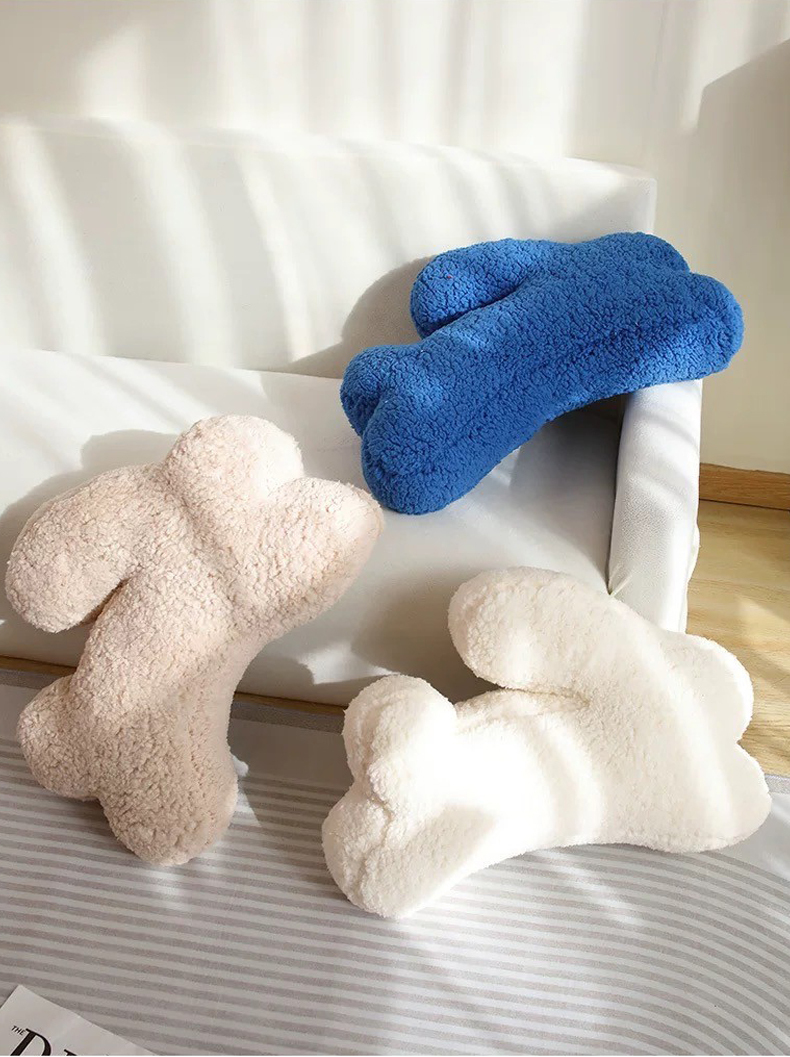 可愛毛絨絨跳躍小白兔抱枕擺件 / 3色