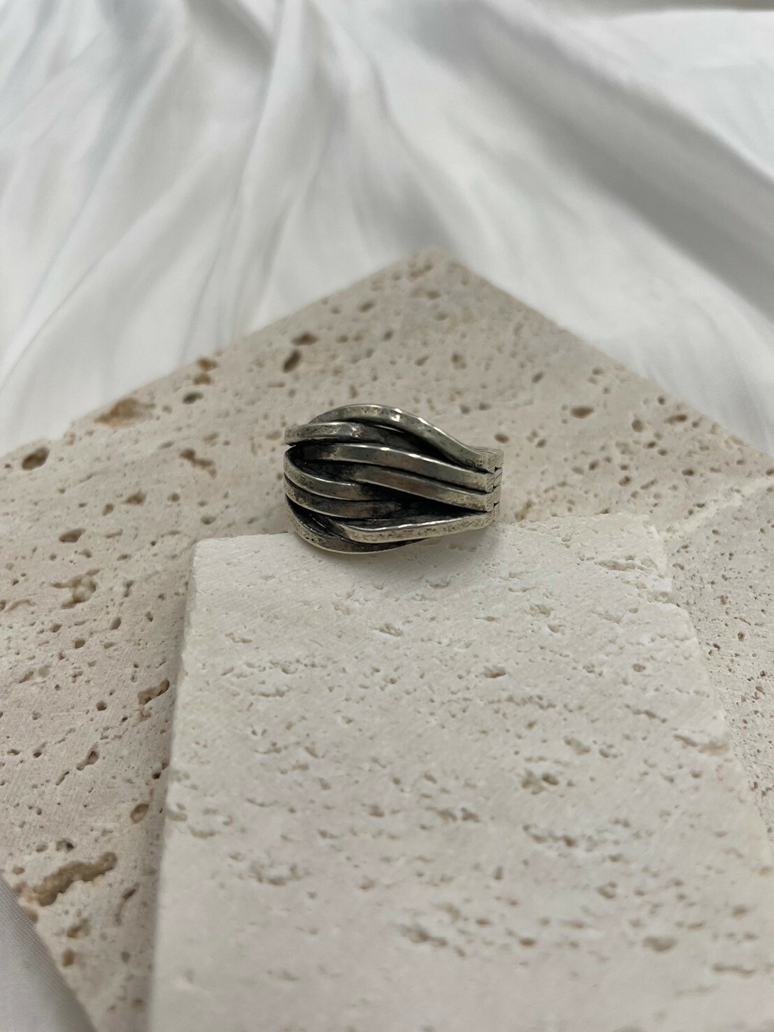 No.11手工藏銀絲卷戒指戒圍2cm