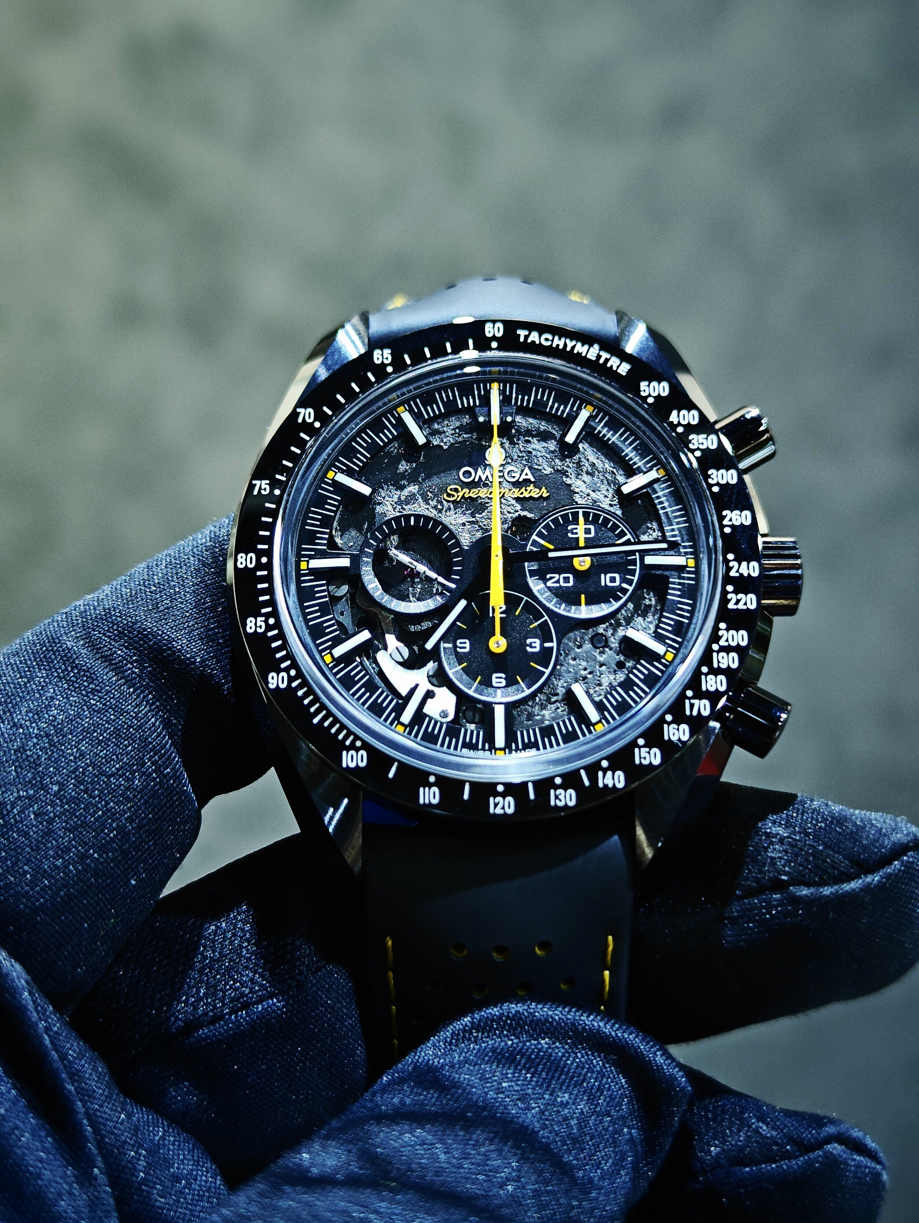 BRAND NEW OMEGA SPEEDMASTER 310.92.44.50.01.001 31092445001001 DARK SIDE OF THE MOON CHRONOGRAPH APOLLO 8 CERAMIC Rocket hand 44 MM