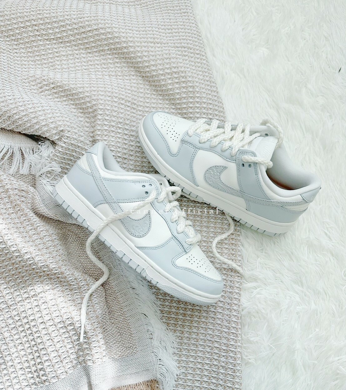 NIKE DUNK LOW 凡爾賽 灰 白 奶油白 浮雕 雕刻 女鞋 典雅 麻繩 FJ4553-133