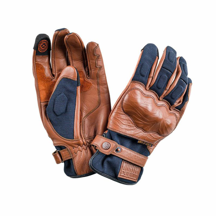 NORTH OF BERLIN – DRYZONE GLOVES