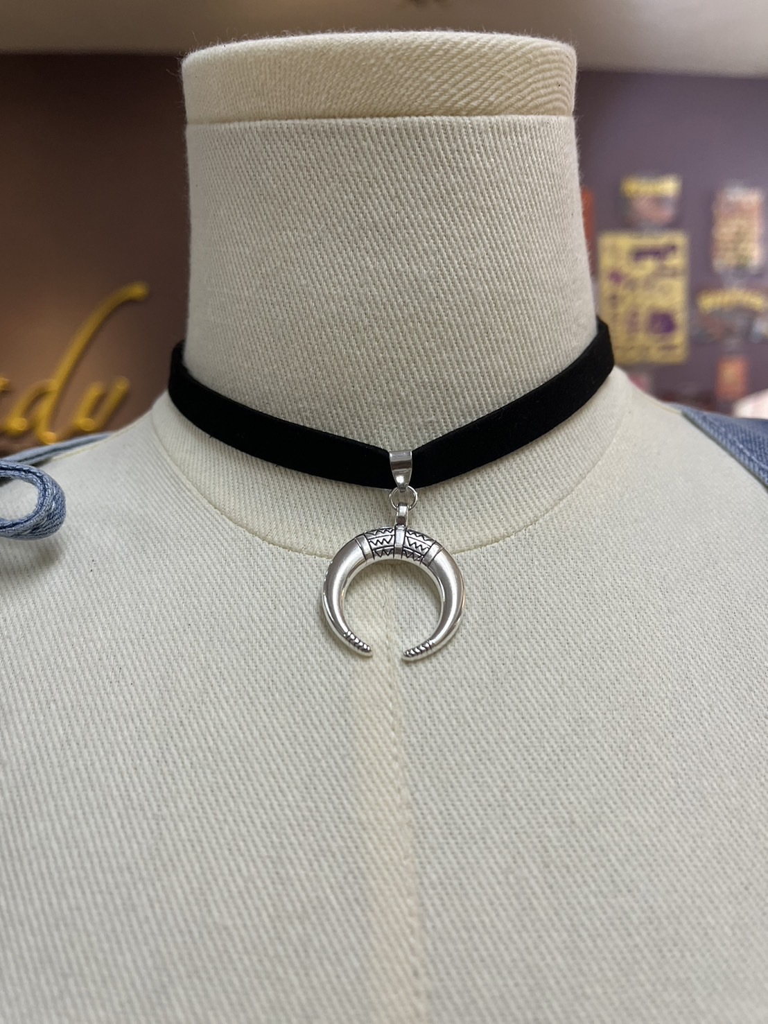 新月皮鍊chocker☯︎異妹推薦