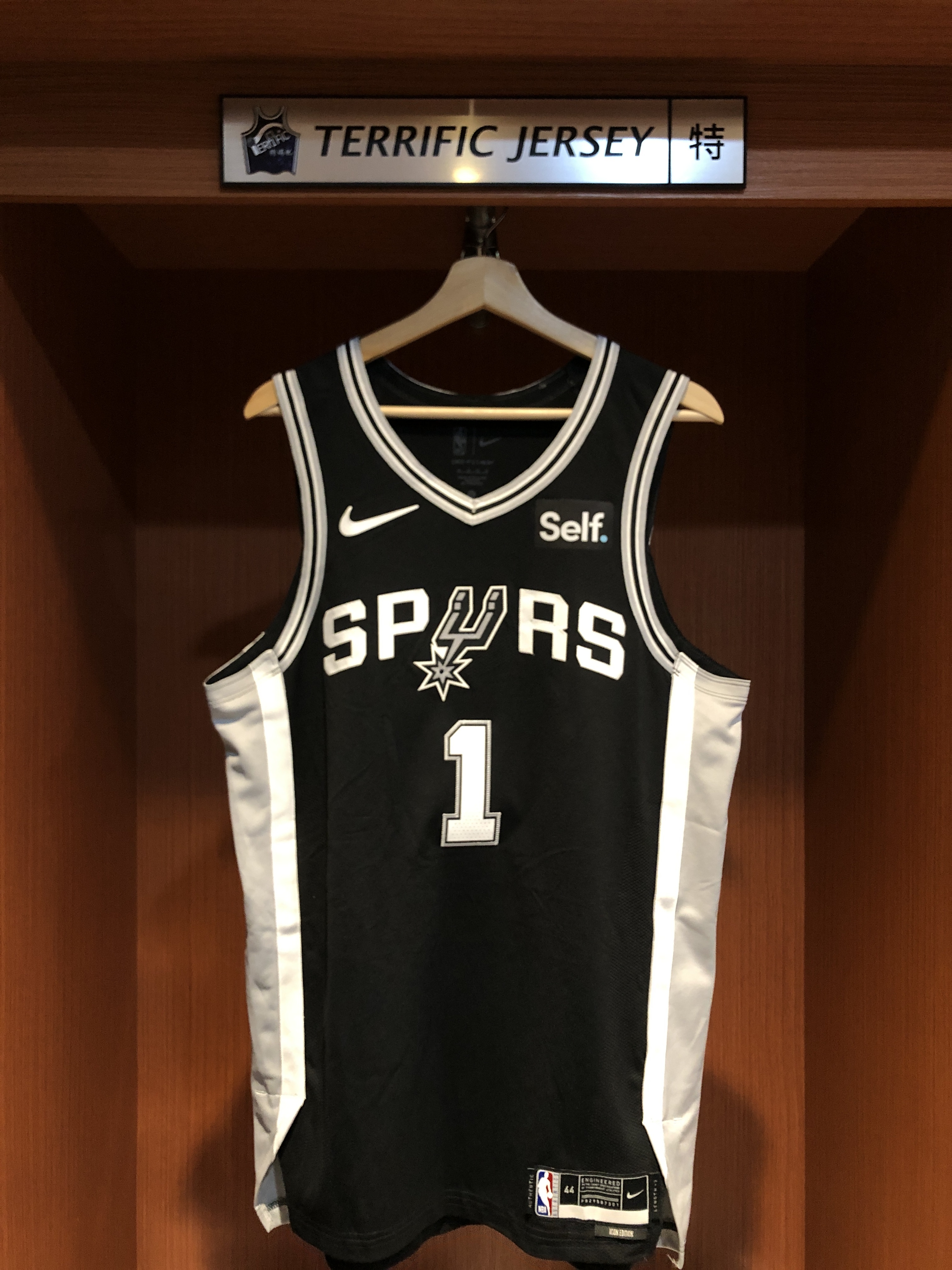 NBA球衣 Victor Wembanyama 聖安東尼奧馬刺黑 Icon Nike Authentic 球員版 電繡 含贊助商標 全新