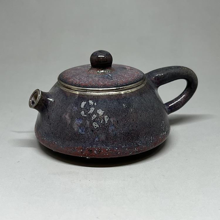 台湾作家茶壺 590，🔥🔥 【六方】珐琅彩此壶造型简练，原矿紫泥，容量300cc，作者