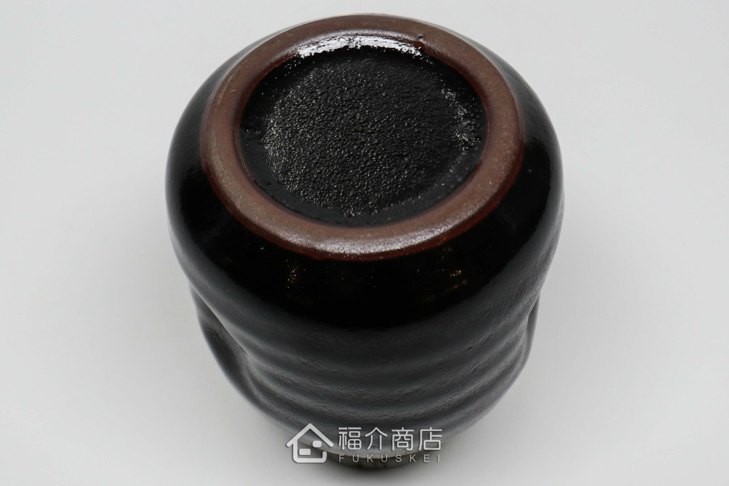 可以盛裝清酒或飲料的黑白造型清酒壺