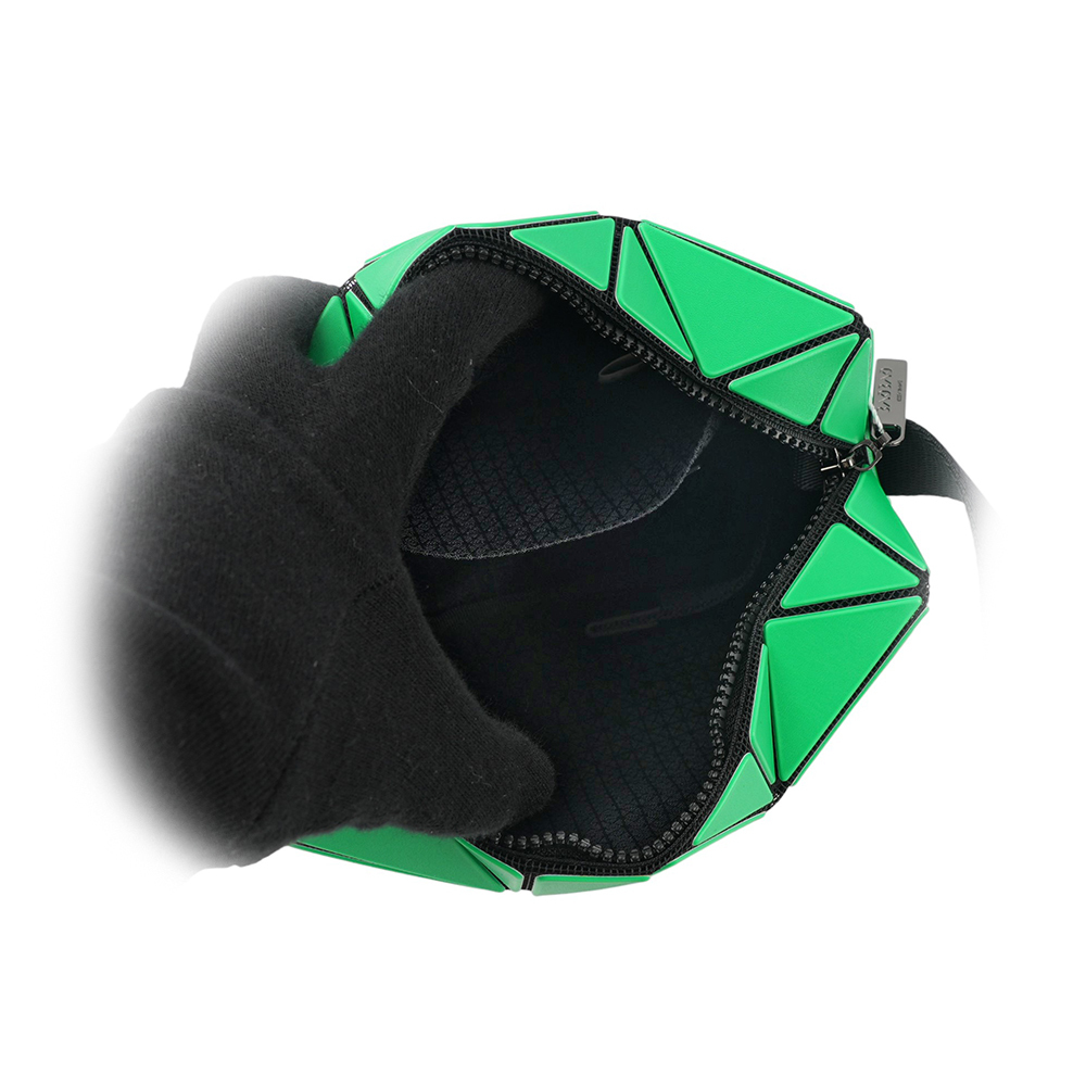 【ISSEY MIYAKE三宅一生】BAO BAO CUBOID 迷你方形斜背包(綠色) AG661 62