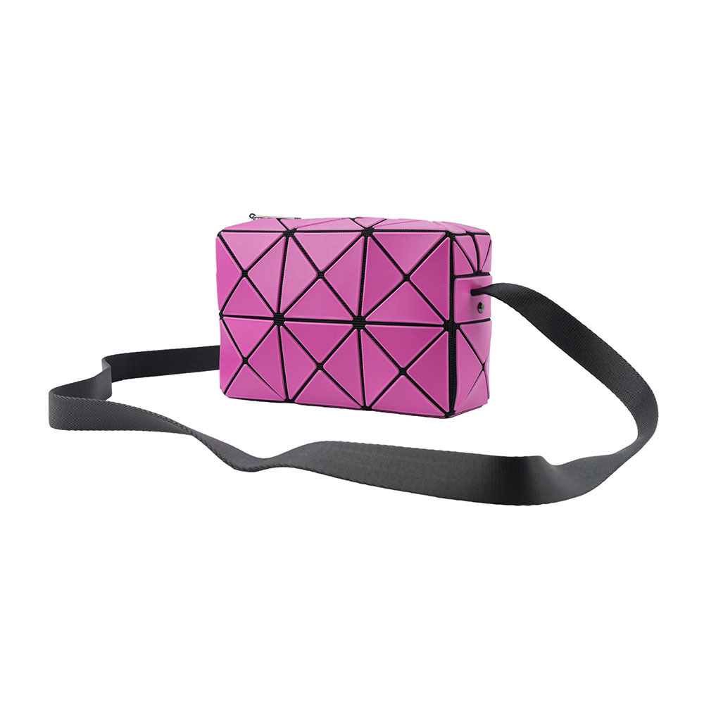 【ISSEY MIYAKE三宅一生】BAO BAO CUBOID 迷你方形斜背包(洋紅色) AG661 23