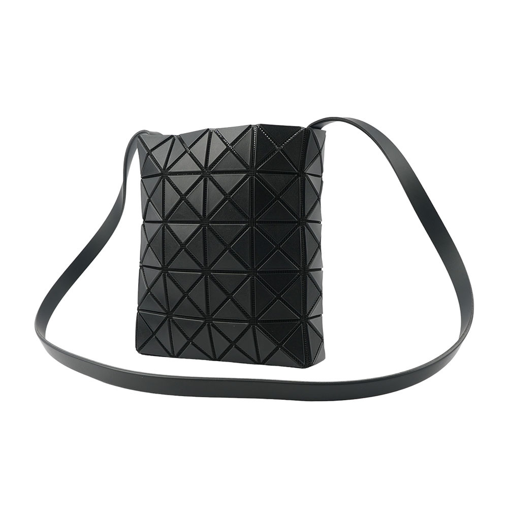 【ISSEY MIYAKE三宅一生】BAO BAO Prism 5x4 霧面斜背包(啞光黑) AG506 16