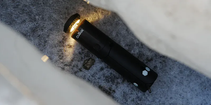 【OUTASK】戶外伸縮照明燈｜黑色限量版｜