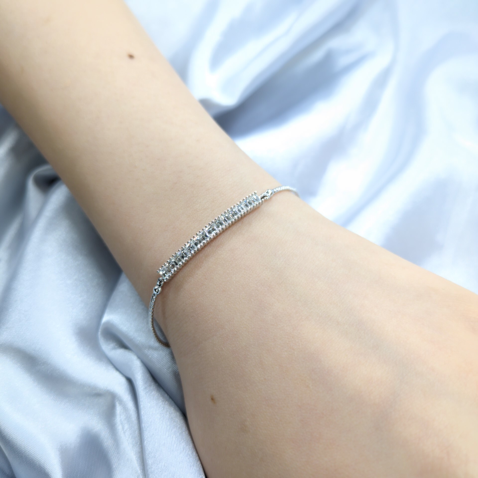 全新18K白金1卡2份鑽石鍊鈪