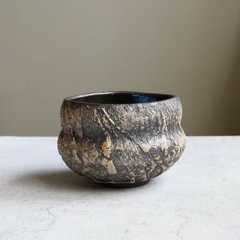 砂釉岩黑柴窯茶碗