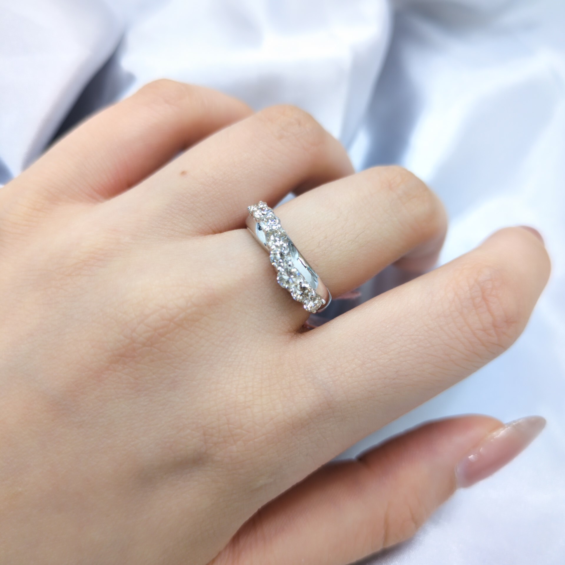 18K White Gold 0.88ct Diamond Ring