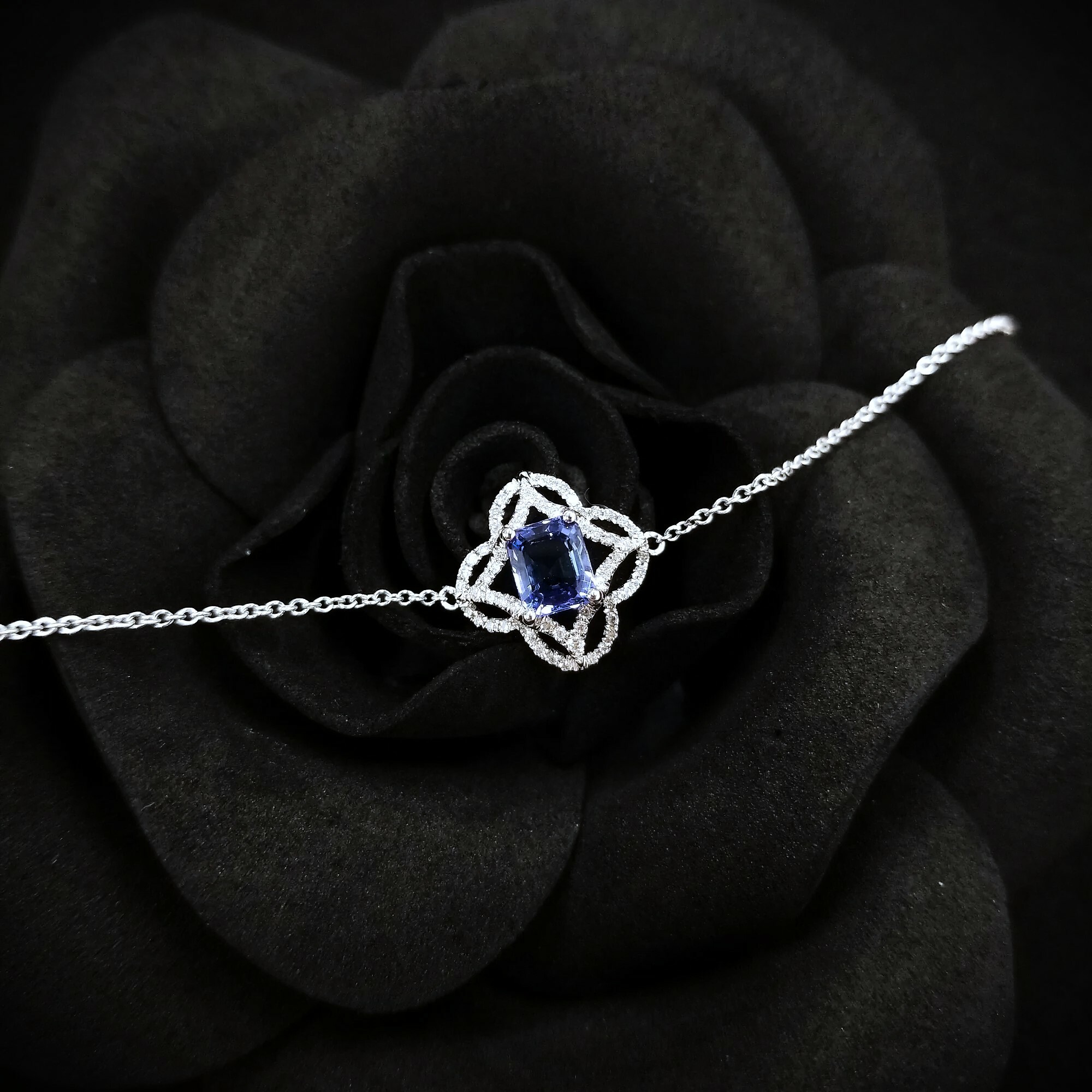 18K White Gold 1.15ct Sapphire and Diamond Bracelet