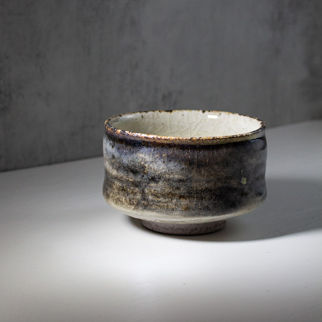 瑩墨霧影茶碗
