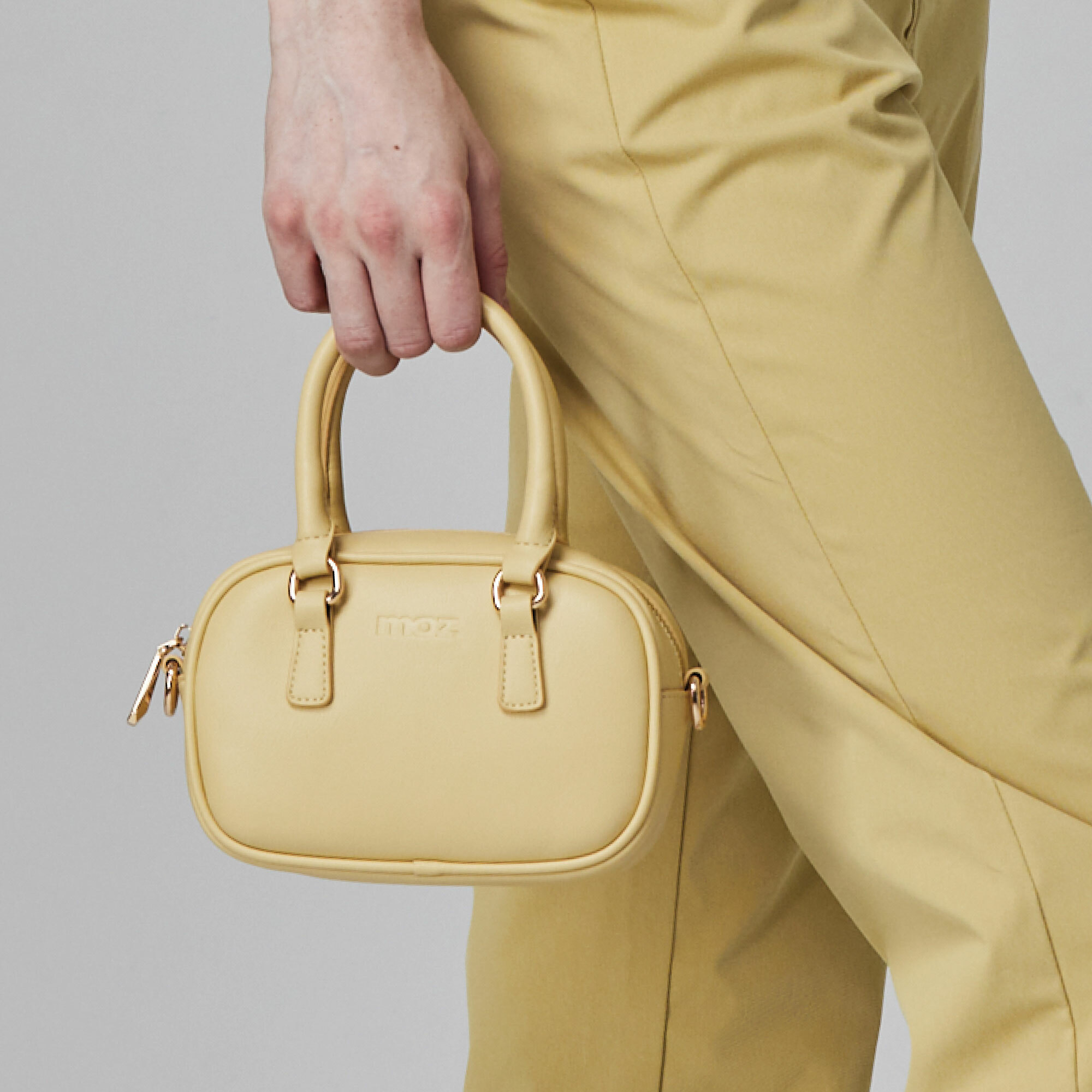 moz瑞典 駝鹿 防潑水 MINI枕頭包(奶黃)